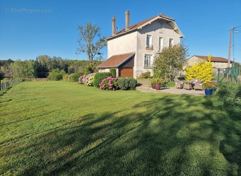Maison à BAINS-LES-BAINS