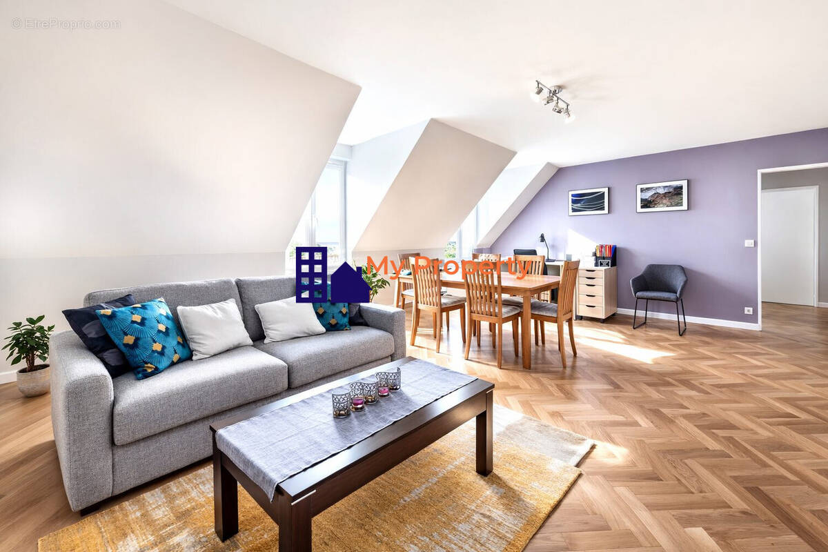 Appartement à HOUILLES