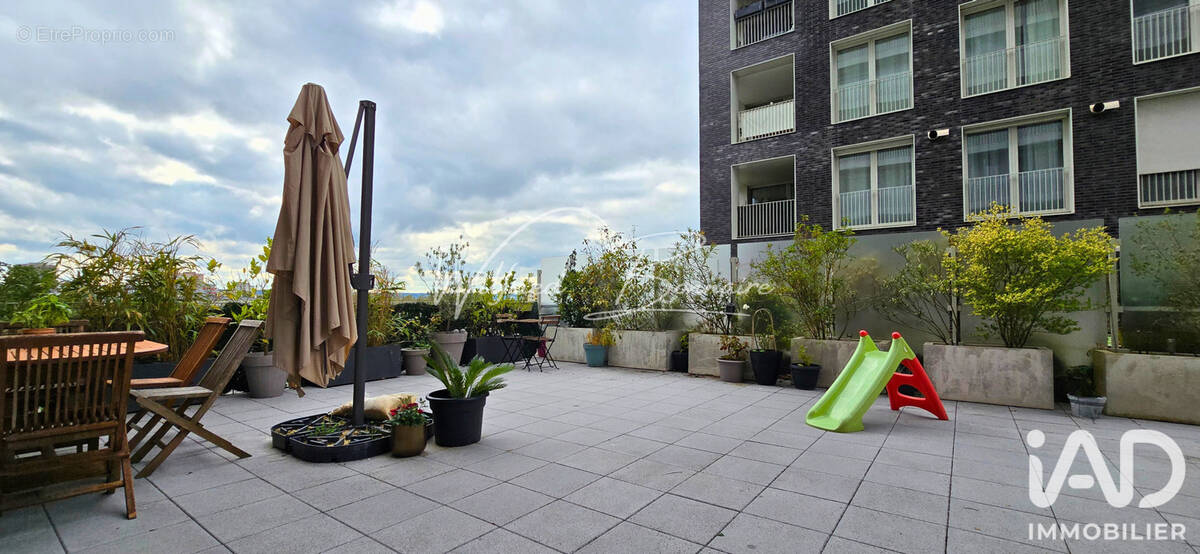 Photo 1 - Appartement à NANTERRE