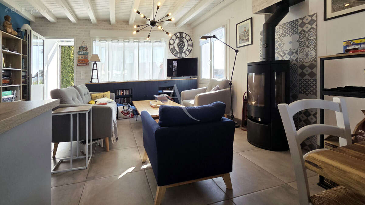 Maison à SAINT-HILAIRE-DE-RIEZ