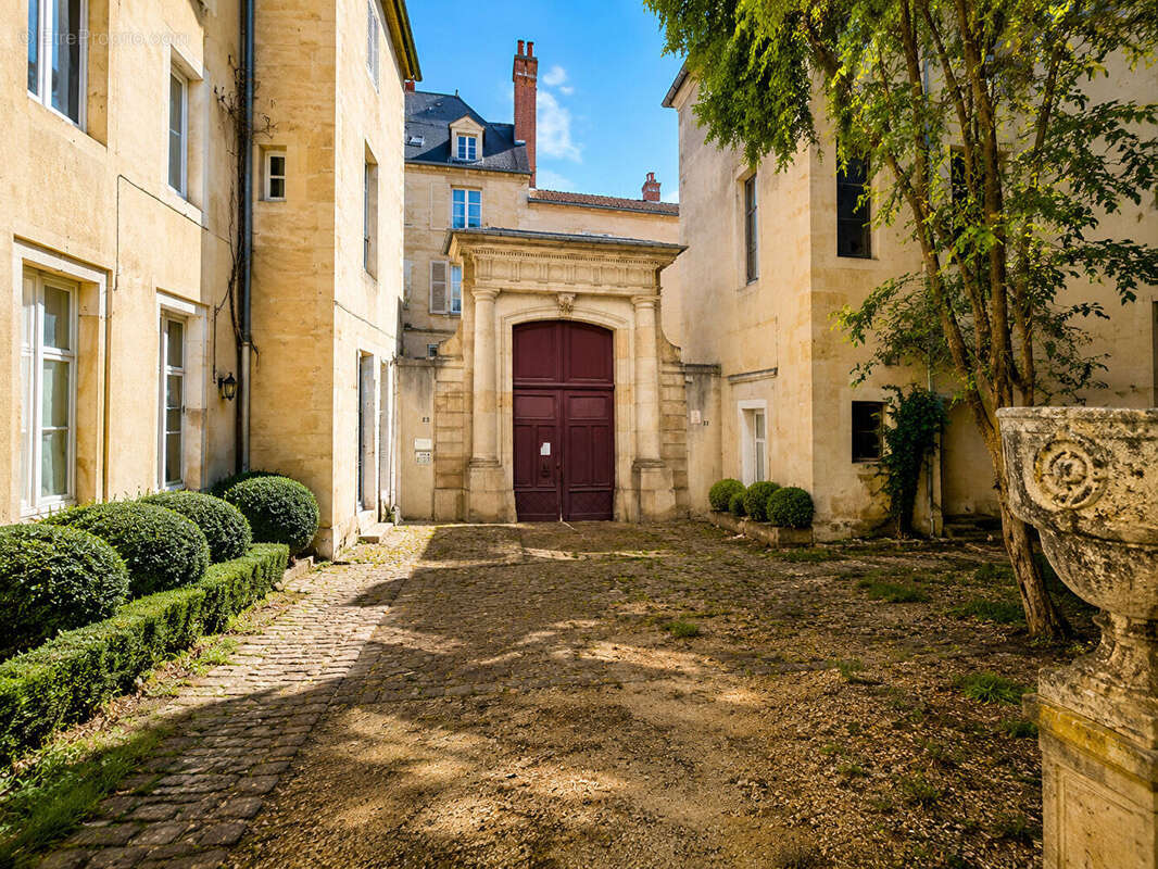 Appartement Nancy  85 m2 Charme et Authenticité - photo 8
