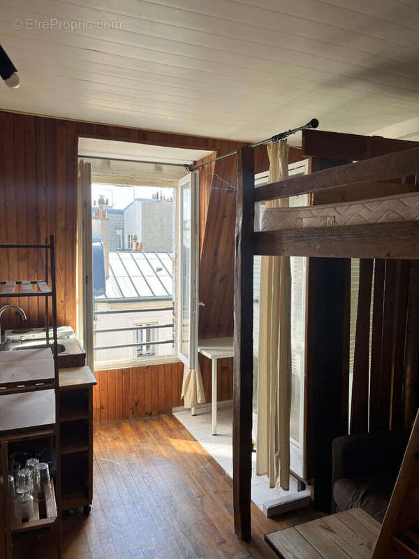 Appartement à PARIS-14E