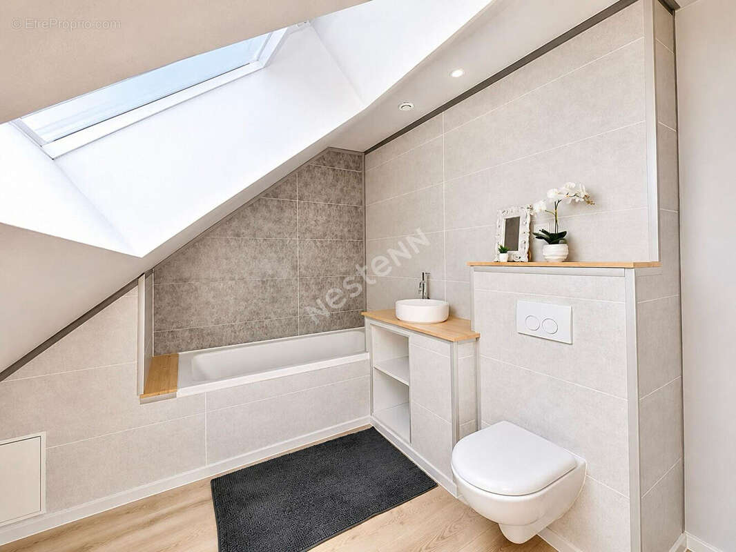 Maison 7 pièces à vendre à Mareil en France - 385 000 - photo 9