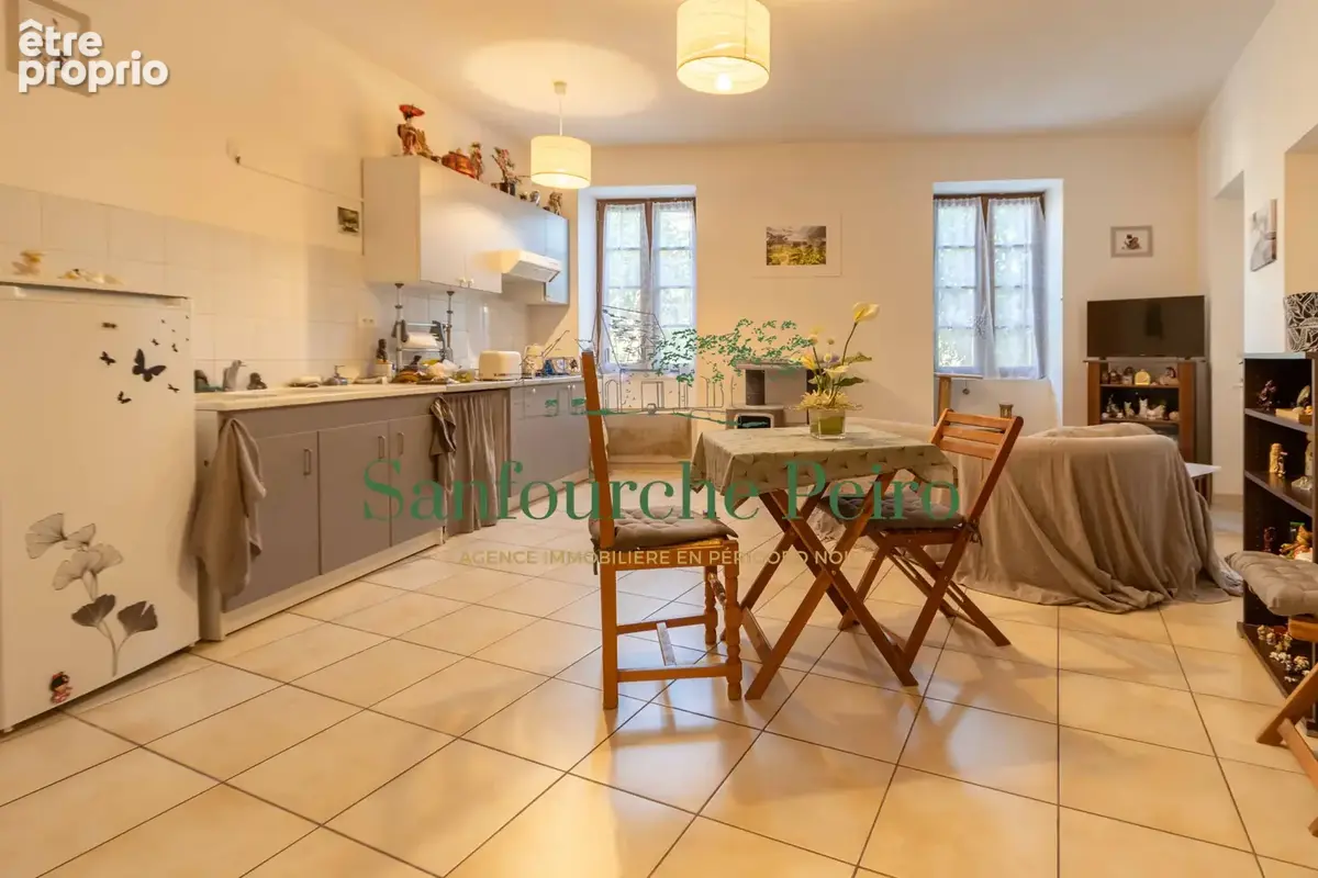 Appartement à SARLAT-LA-CANEDA
