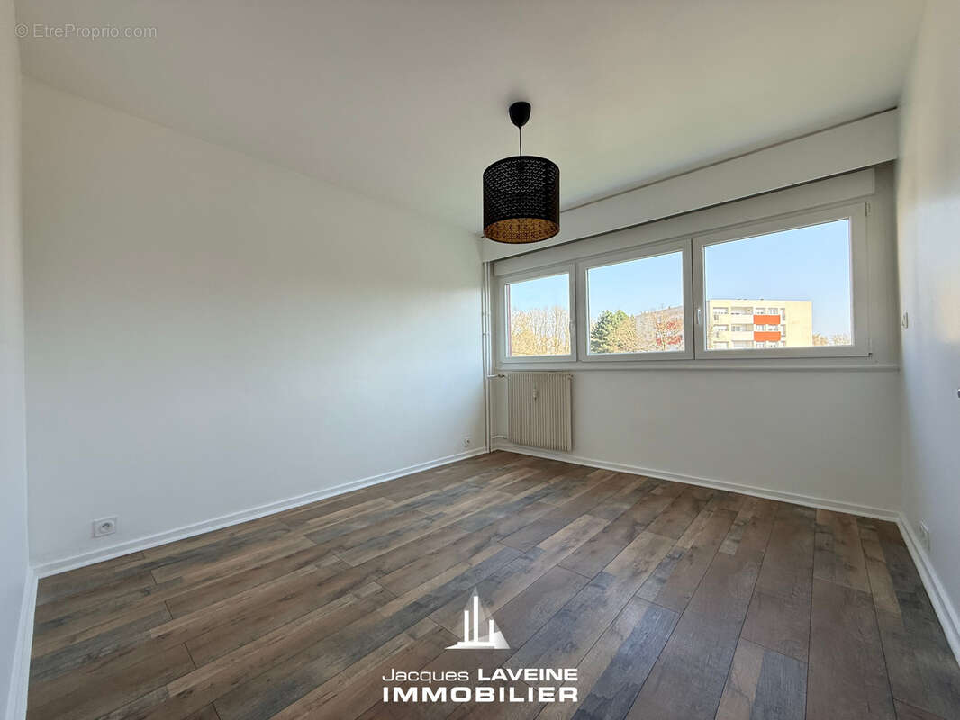 Appartement à LE BAN-SAINT-MARTIN
