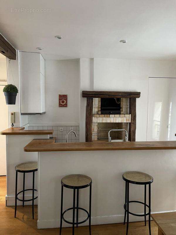 Appartement à PARIS-4E