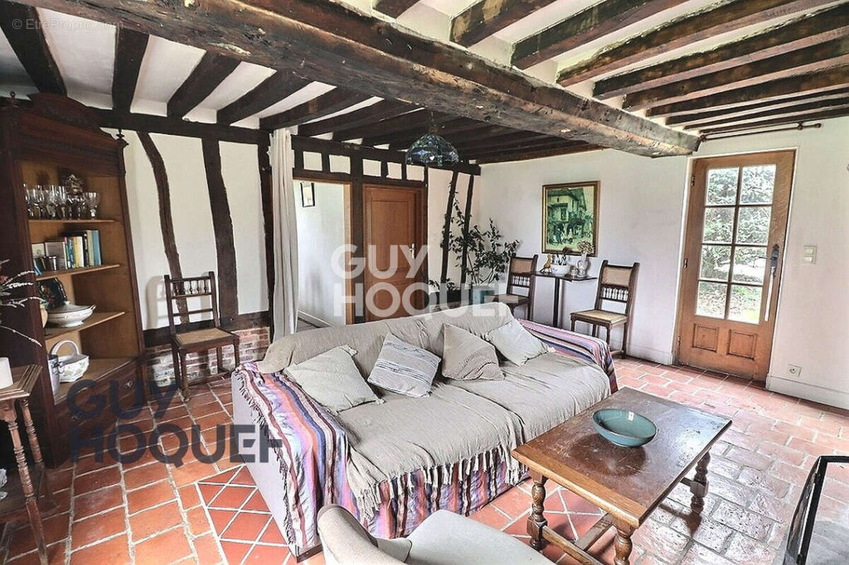Maison à BERNAY