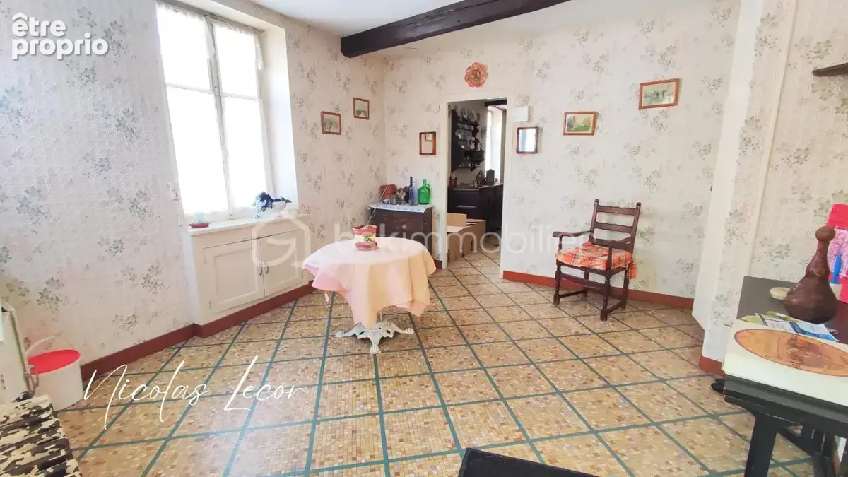 Maison de caractère en pierre de 185 m² - photo 3