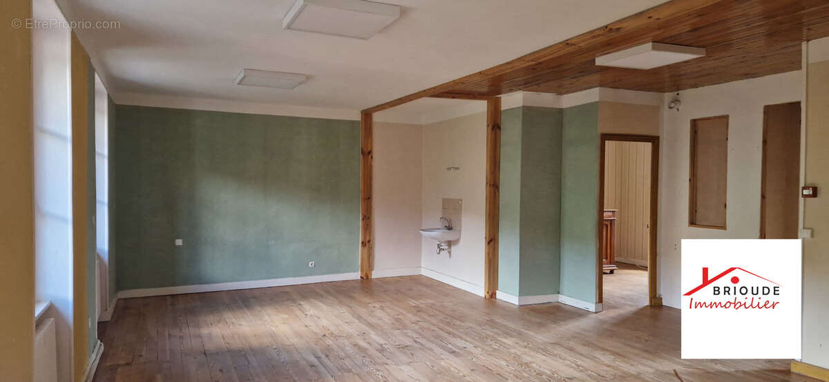 Maison à PAULHAGUET