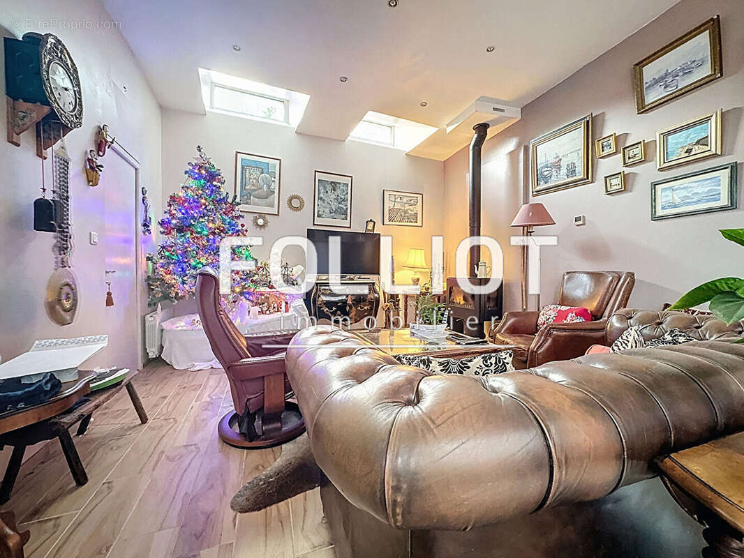 Maison à LUC-SUR-MER