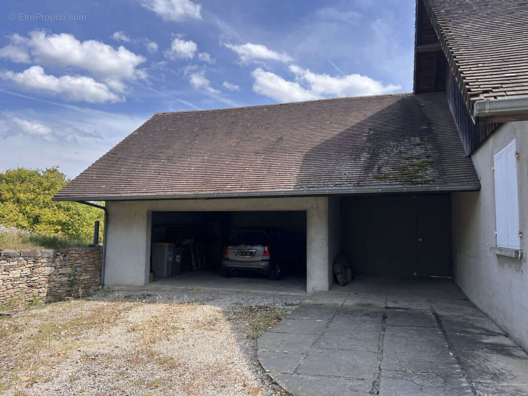 Maison à TIGNIEU-JAMEYZIEU