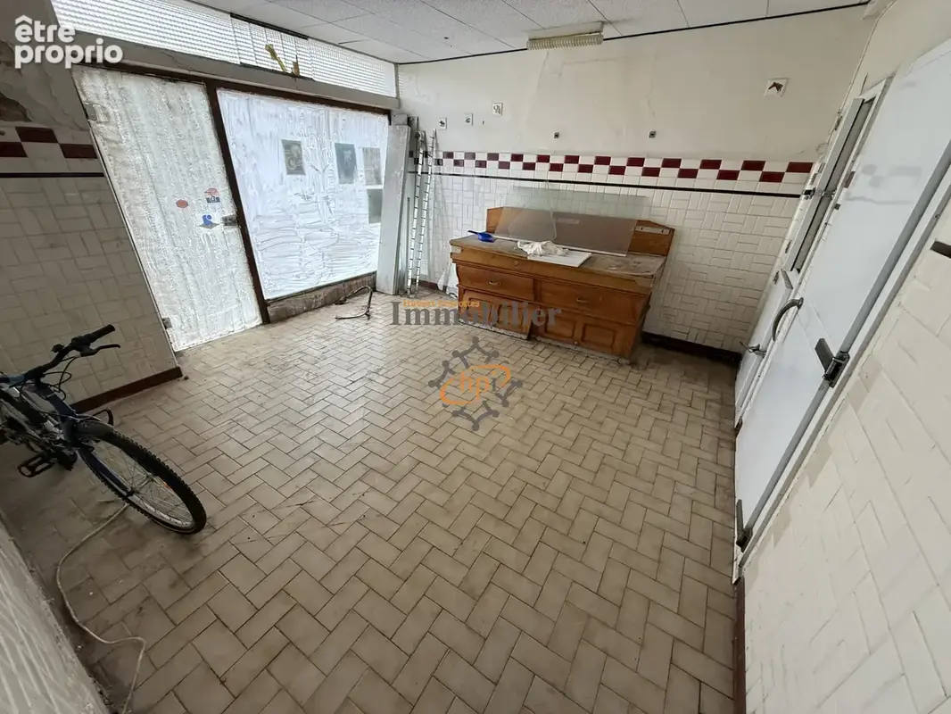 Vente appartements avec local commercial et garage Tournemire - photo 3