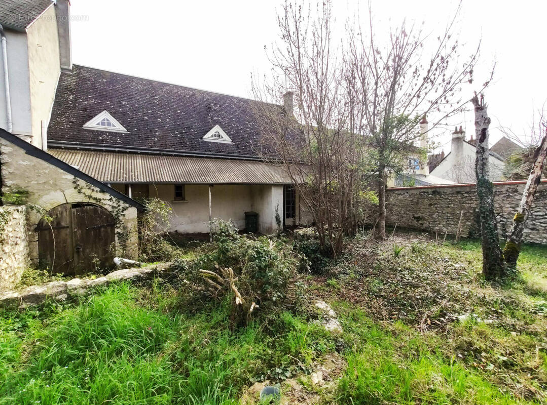 Maison à MEUNG-SUR-LOIRE