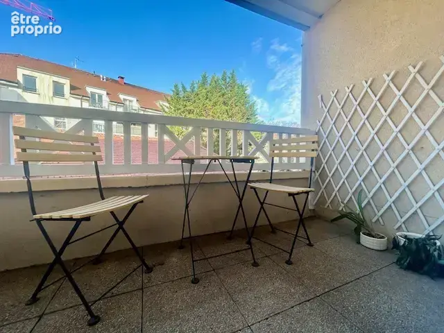 Montlhery centre-ville - appartement de type f4 - 87 m2 - balcons et box - photo 8