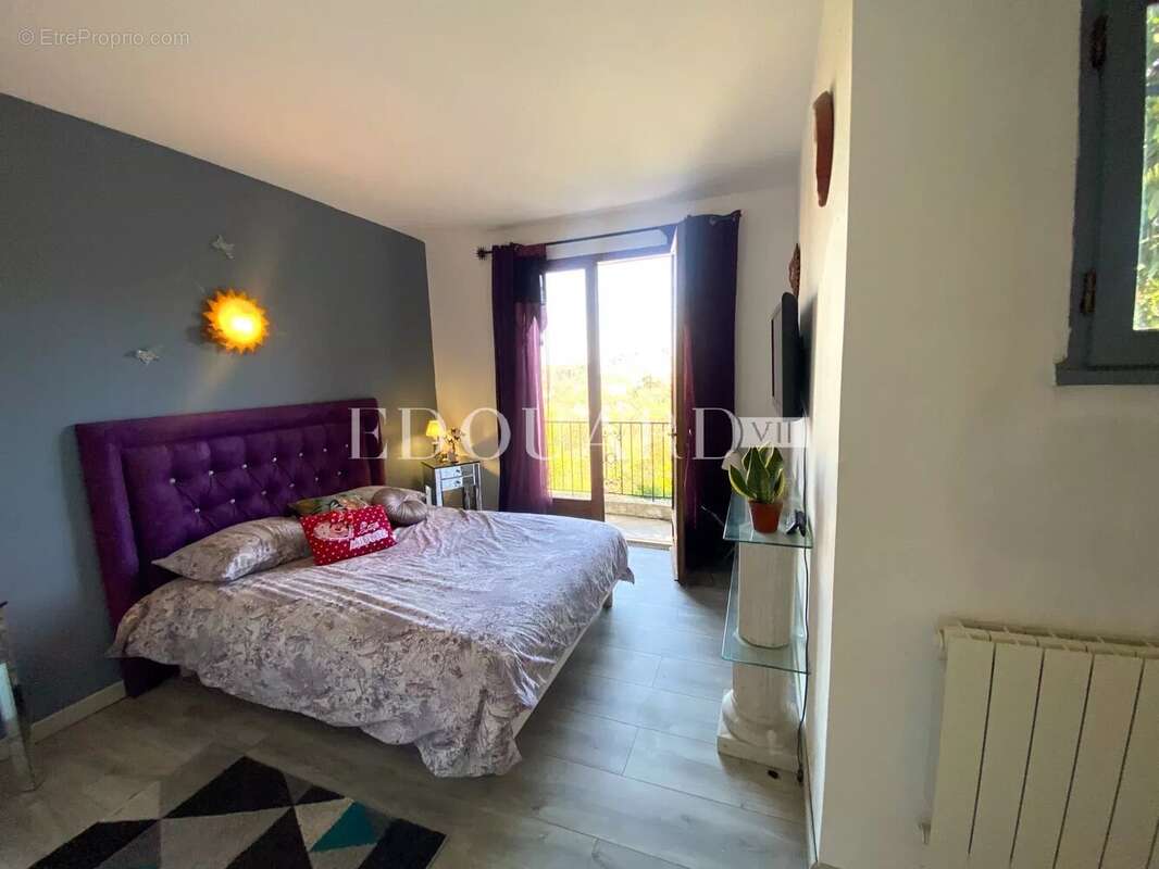 Villa provençale de 350 m² divisée en plusieurs appartements, idéale résidence principale ou investissement locatif - photo 22