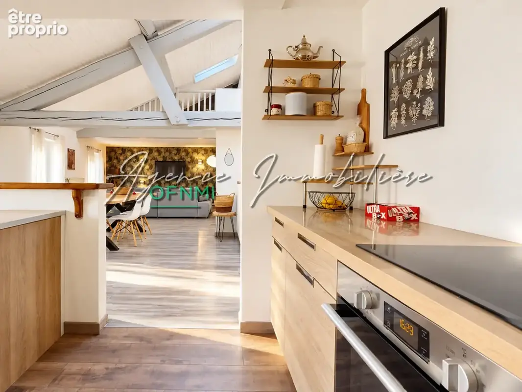 Loft Atypique en duplex avec Garage - photo 6