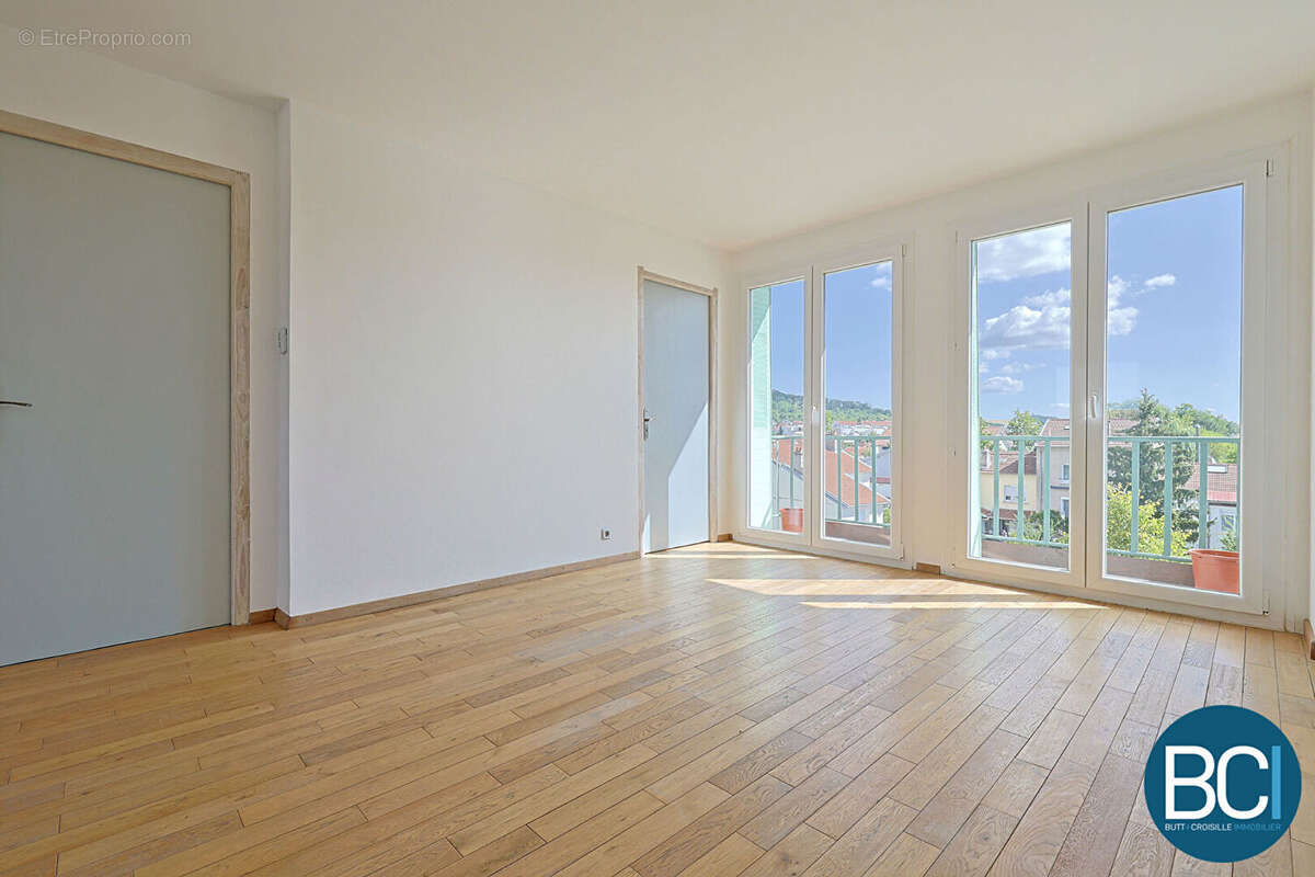 ESSEY-LES-NANCY - Appartement 3 pièces - 70m2 - photo 3
