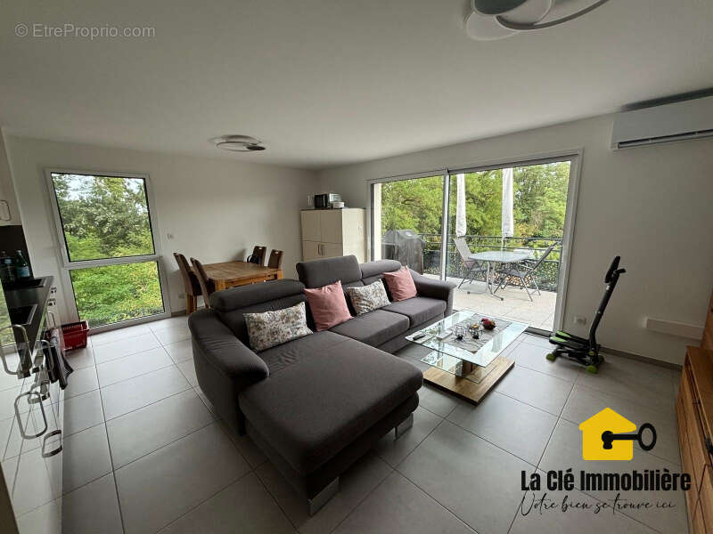 Bartenheim   Superbe appartement 4 pièces de 84 m2 avec balcon, garage, cave et parking - photo 8