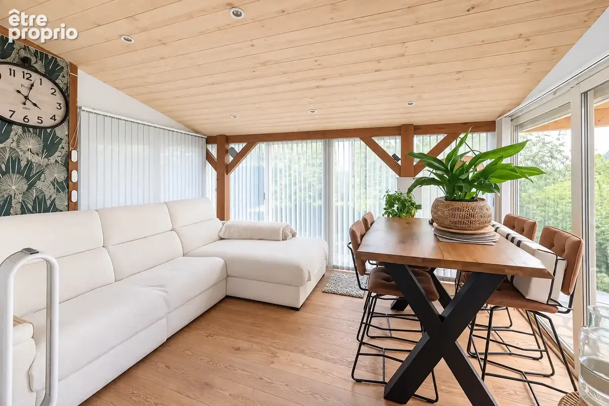 Pavillon individuel de plain pied renovee a 800m2 de la mer - photo 5