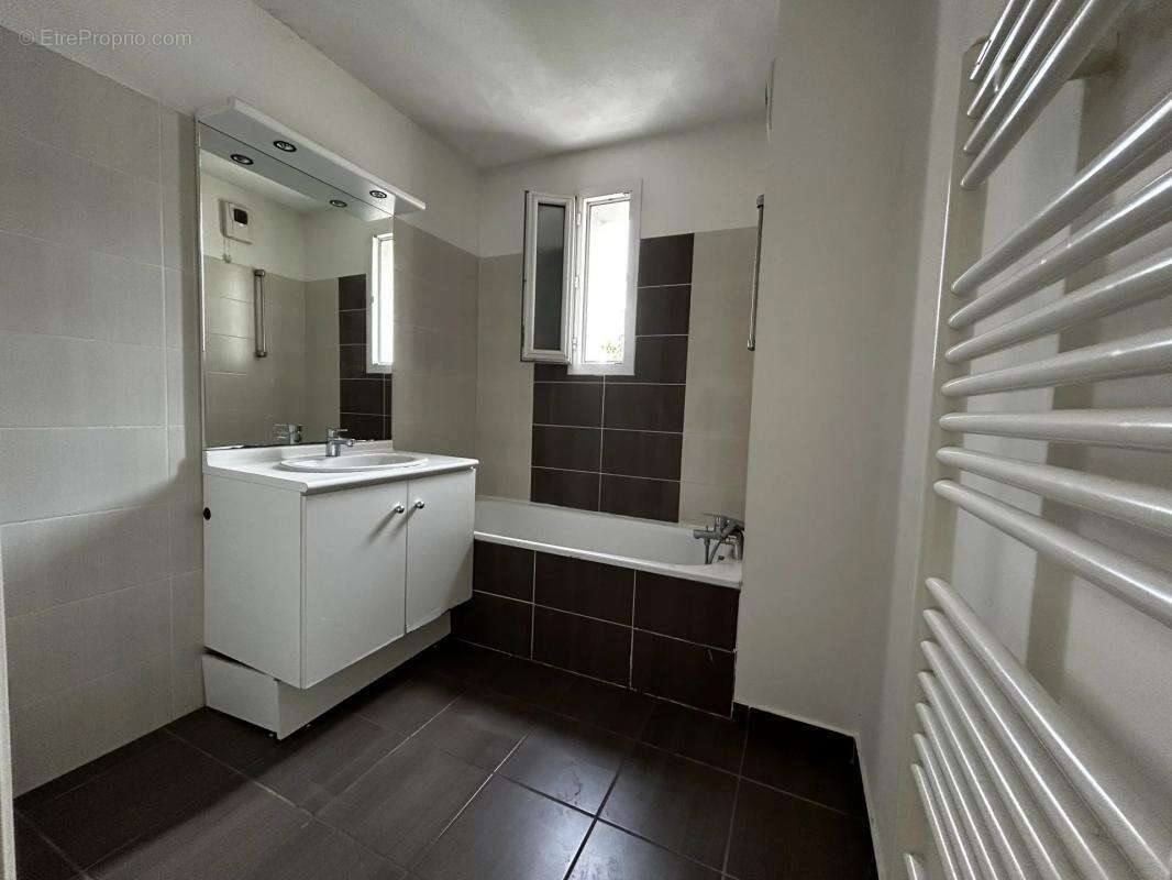 Appartement à VENISSIEUX