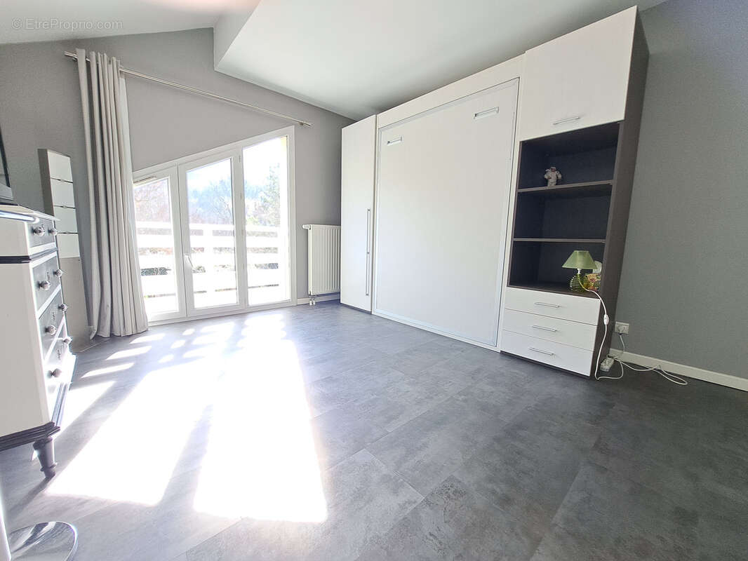Belle Villa contemporaine, secteur résidentiel préservé de Sacconges - photo 15