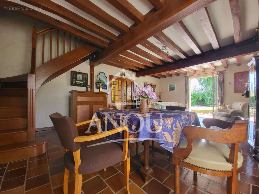 Maison à CLOYES-SUR-LE-LOIR