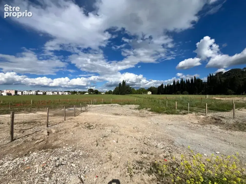 Terrain 428 m² à vendre à Saint-Etienne-Du-Gres (13103) - photo 4