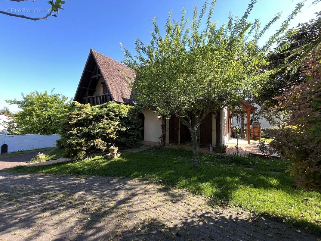 Maison à MONTFERMEIL