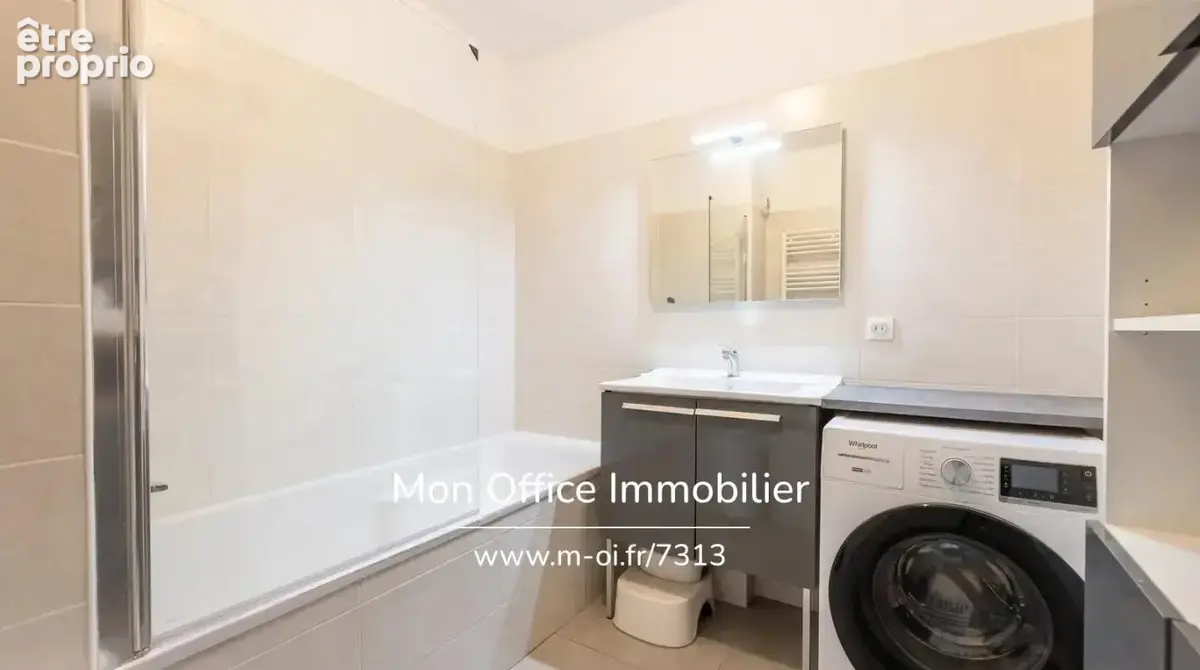 Référence : 7313-SBA. - Appartement T3 - Terrasse et double box - photo 8