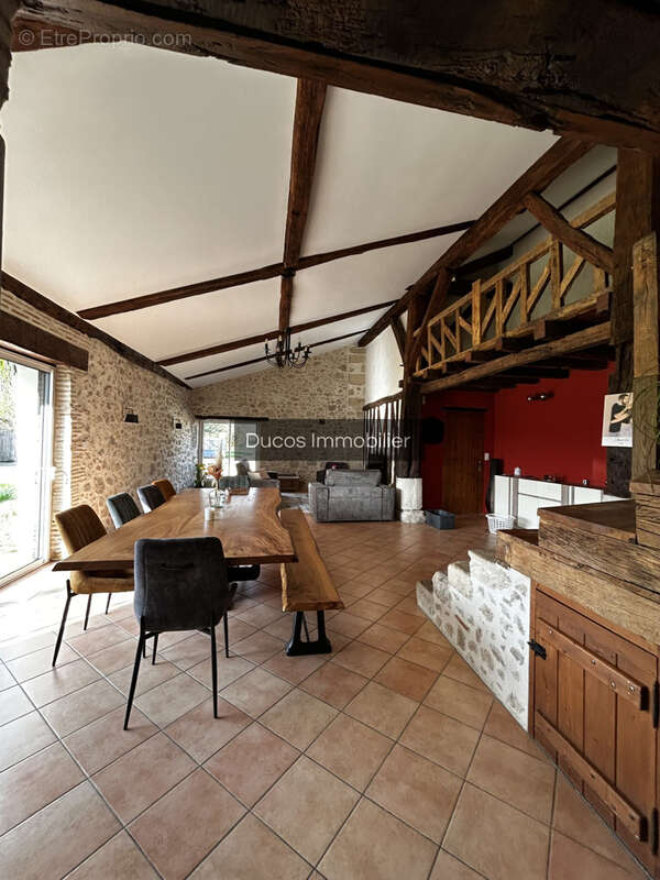 Maison à SAINTE-BAZEILLE
