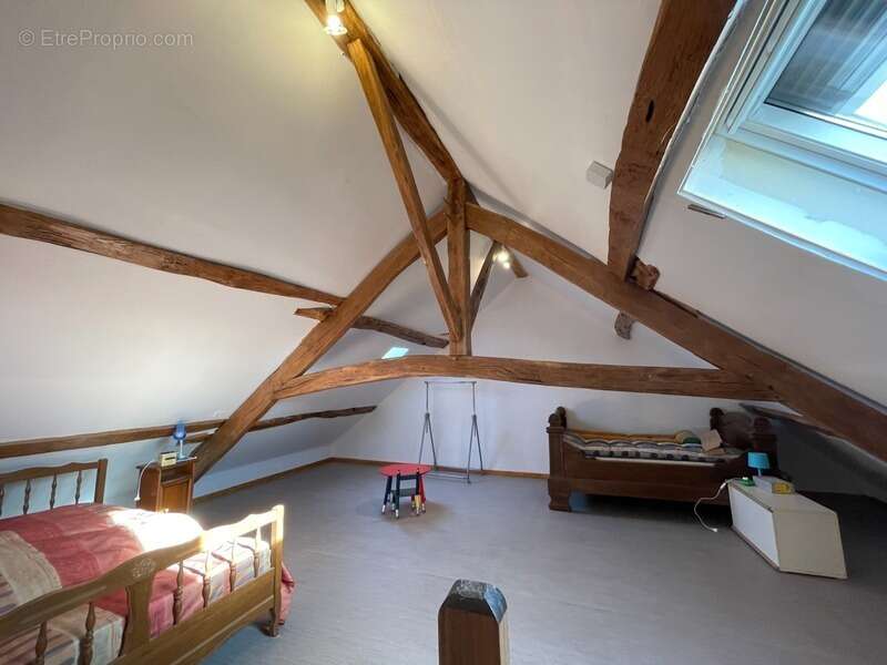 Maison à ARNAC-LA-POSTE