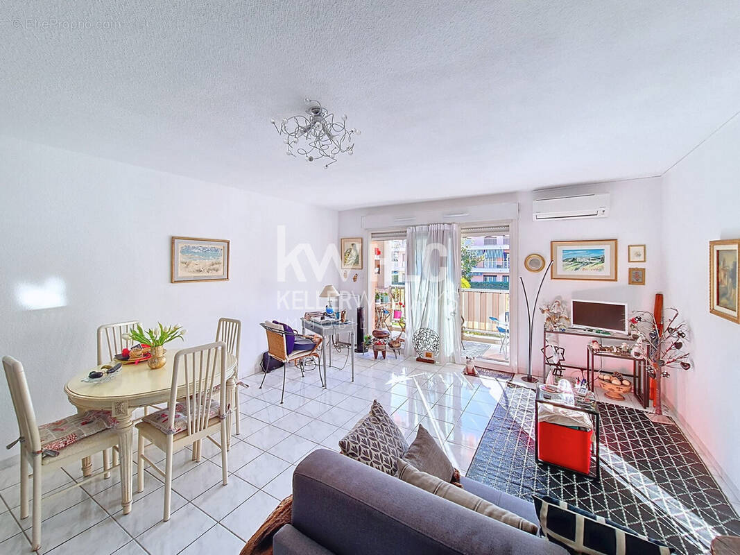 Appartement à CAGNES-SUR-MER