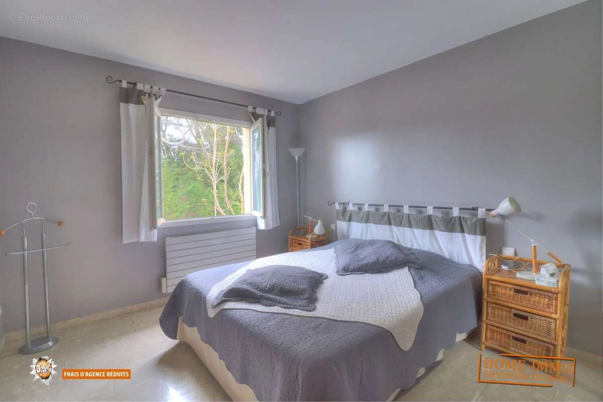 Appartement à LE CANNET