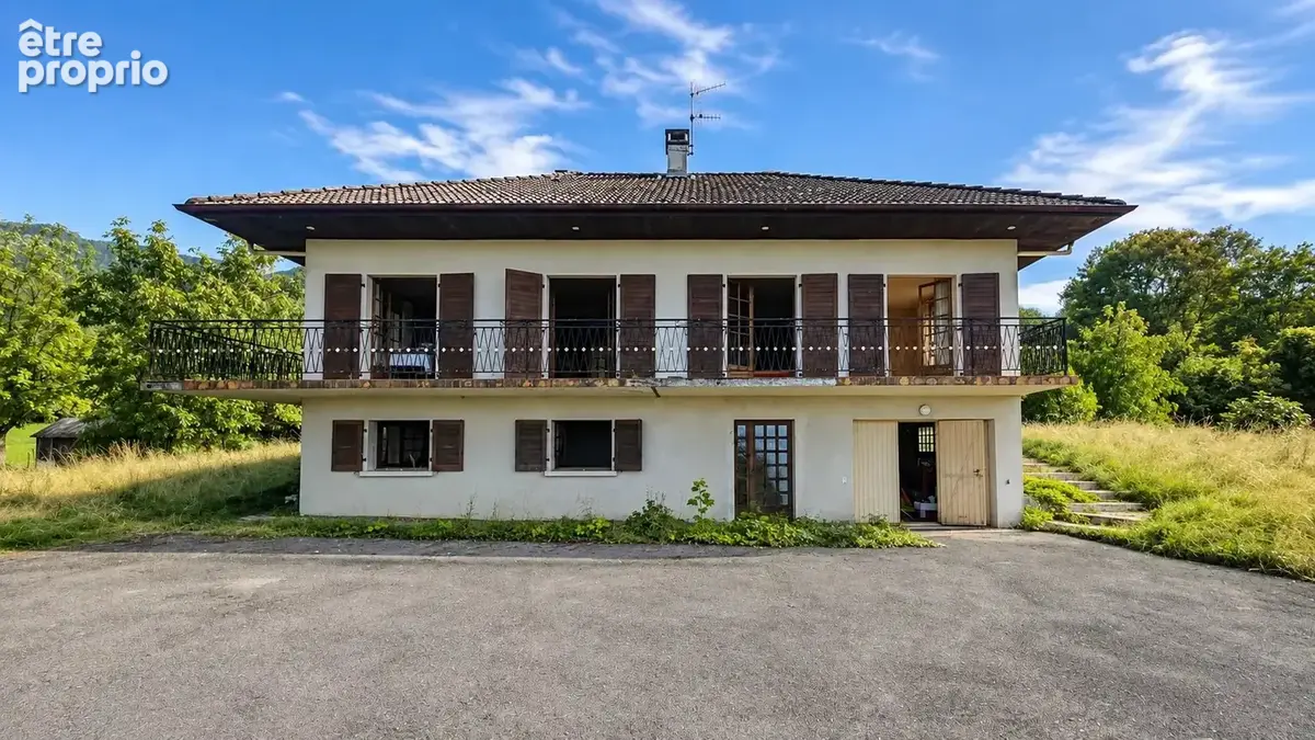 Maison à LUGRIN