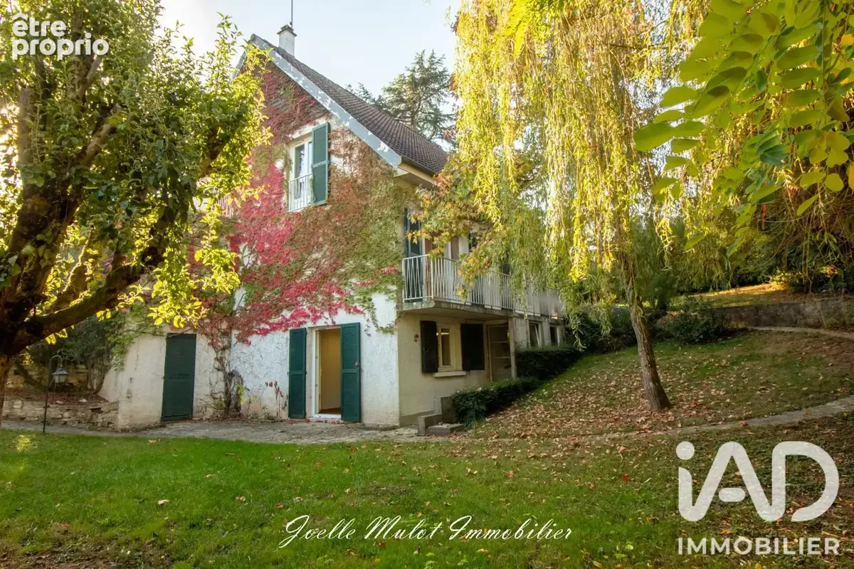 Photo 1 - Maison à NEAUPHLE-LE-CHATEAU