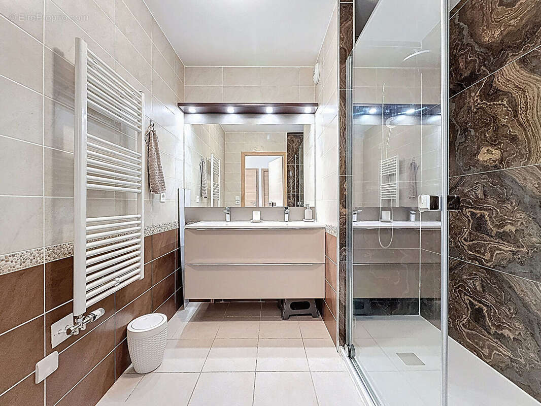 Appartement à ANNECY-LE-VIEUX