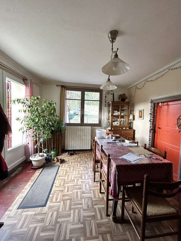 Maison à AVEZE