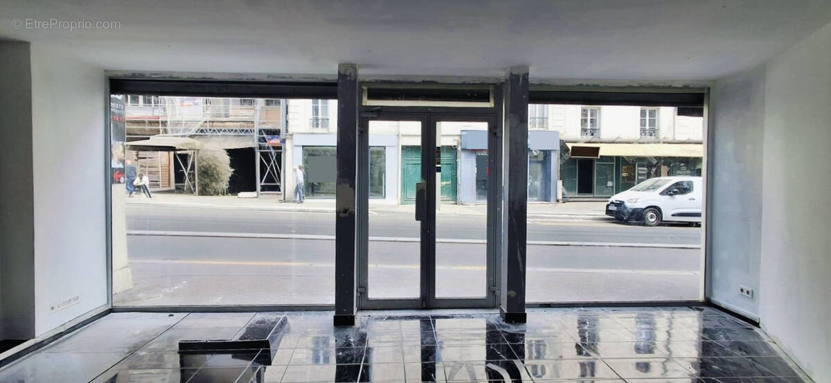 Commerce à PARIS-12E