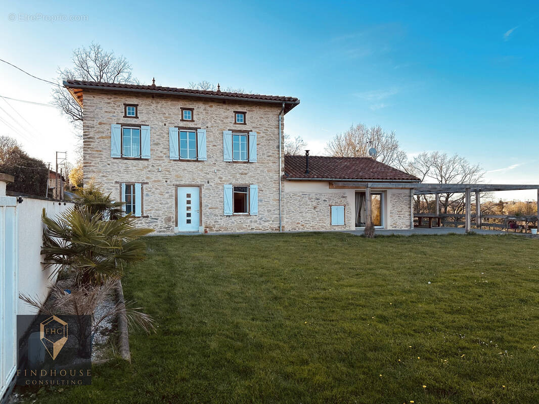 Maison à ROUEDE