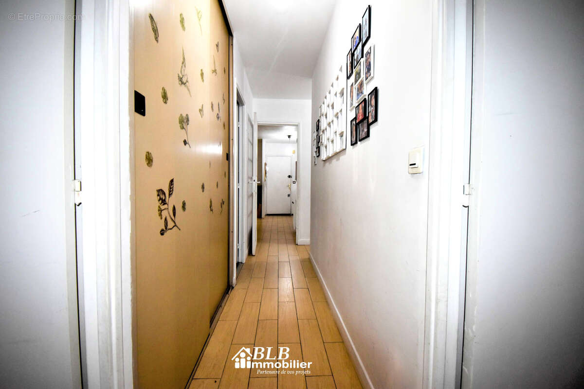 Appartement à MONTIGNY-LE-BRETONNEUX