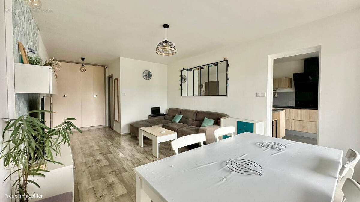 Appartement à SEYNOD