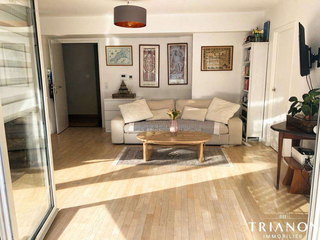 Appartement à CLICHY