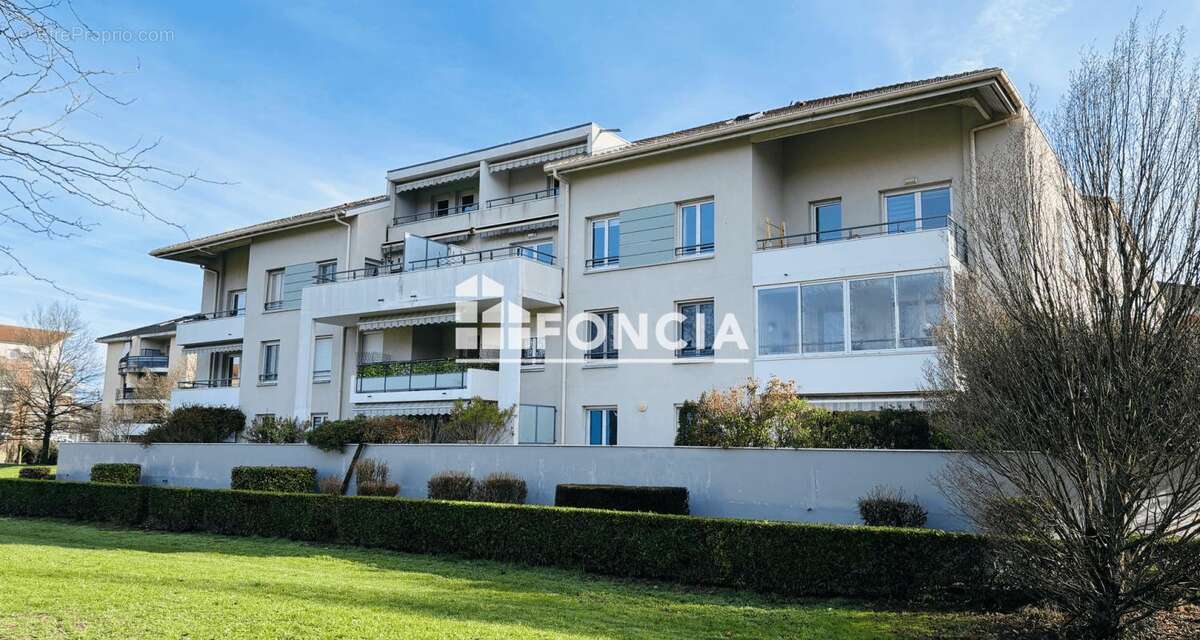 Appartement 84 m² à Eybens  - photo 5
