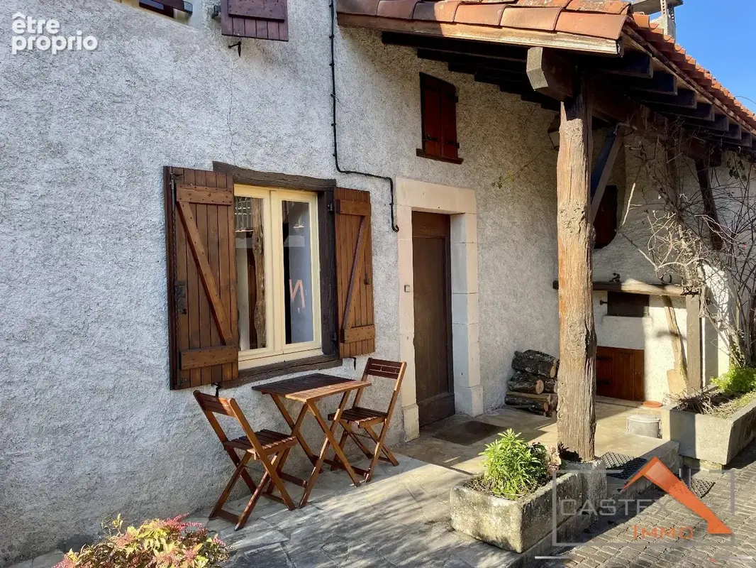 Deux Maisons de Charme avec Cour et Terrain, Idéal Gîte ou Famille ! - photo 4