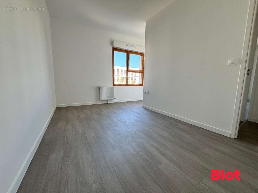 Appartement à SAINT-JACQUES-DE-LA-LANDE