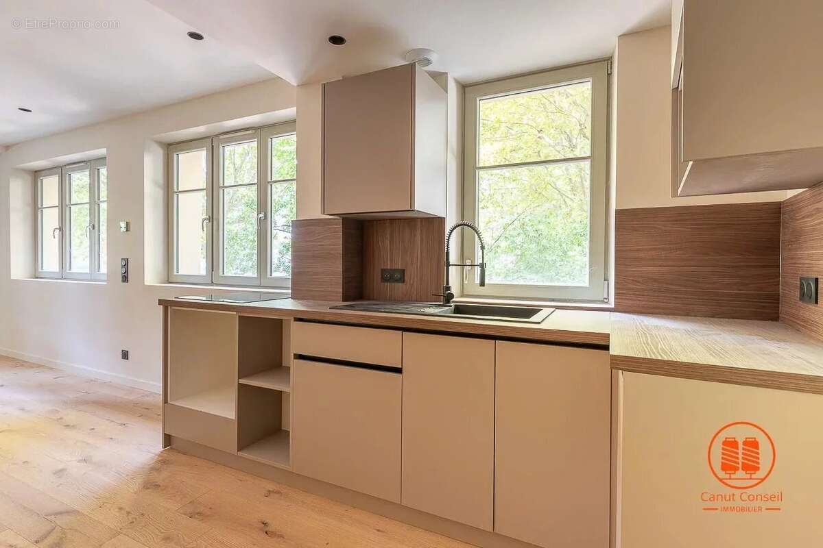 Appartement à LYON-1E