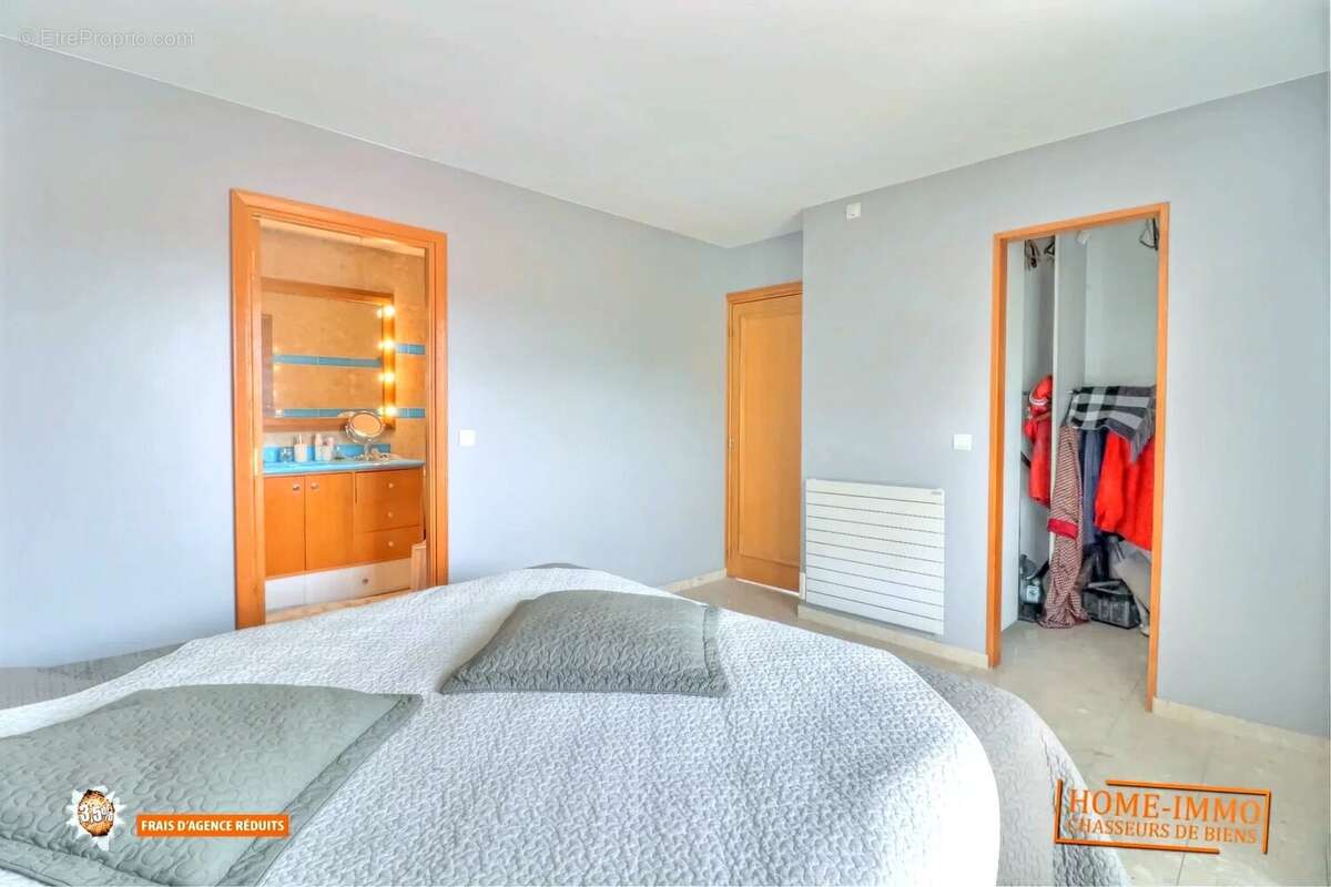 Appartement à LE CANNET