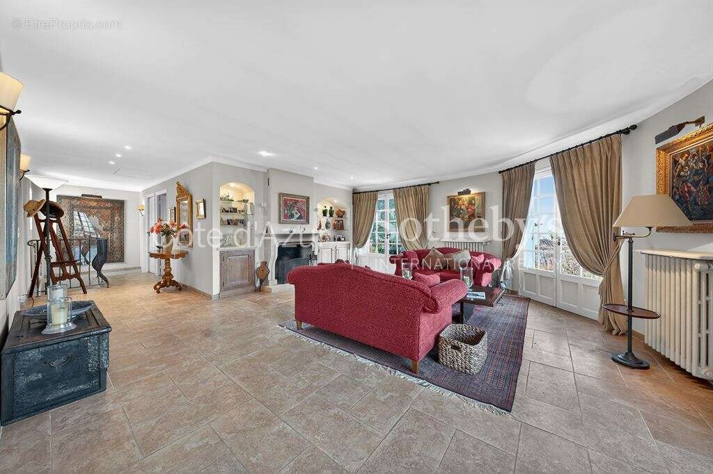 Mougins villa 172 m² vue panoramique à pied village avec piscine - photo 9