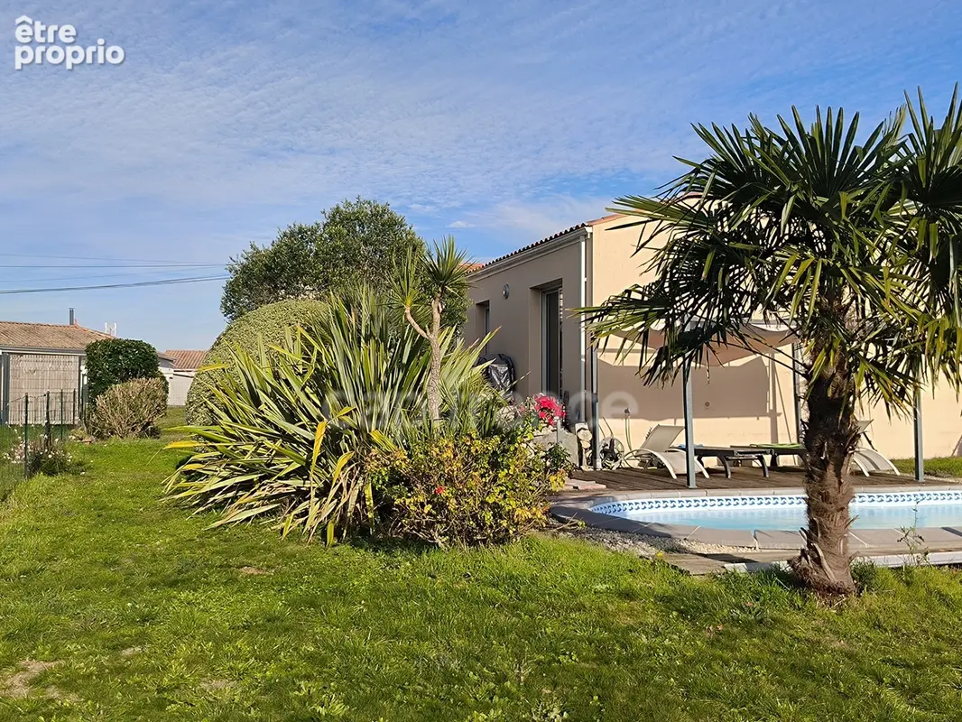 Maison de 2014 avec piscine, 120 m² + garage 20 m² - photo 40