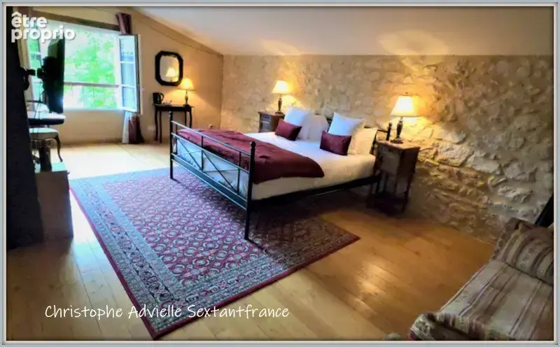 Ensemble immobilier, habitation 230 M2, 5 chambres d'hôtes, 2 gîtes, piscine sur 1 Ha - photo 23